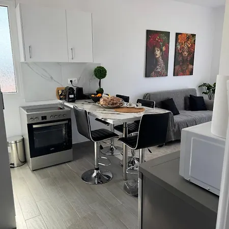 Sofias Village View A Apartman